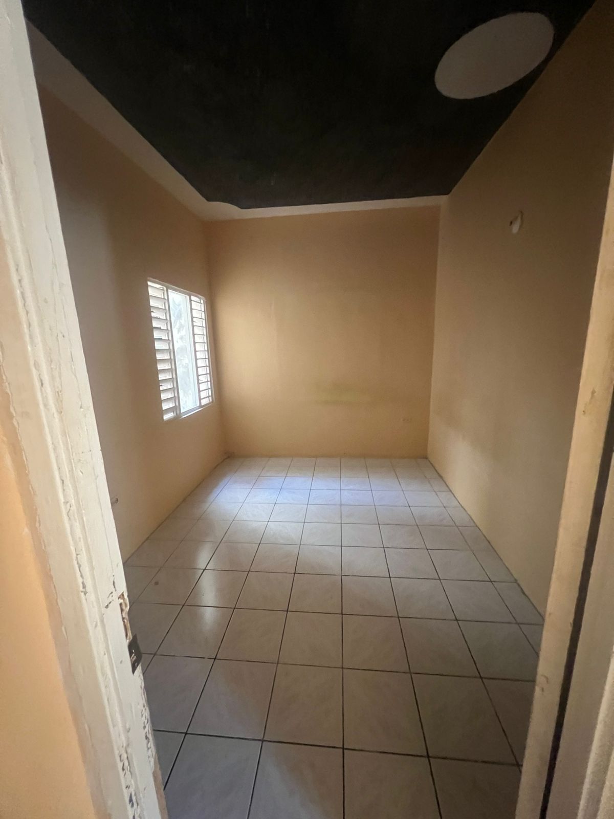 Empty tiled room